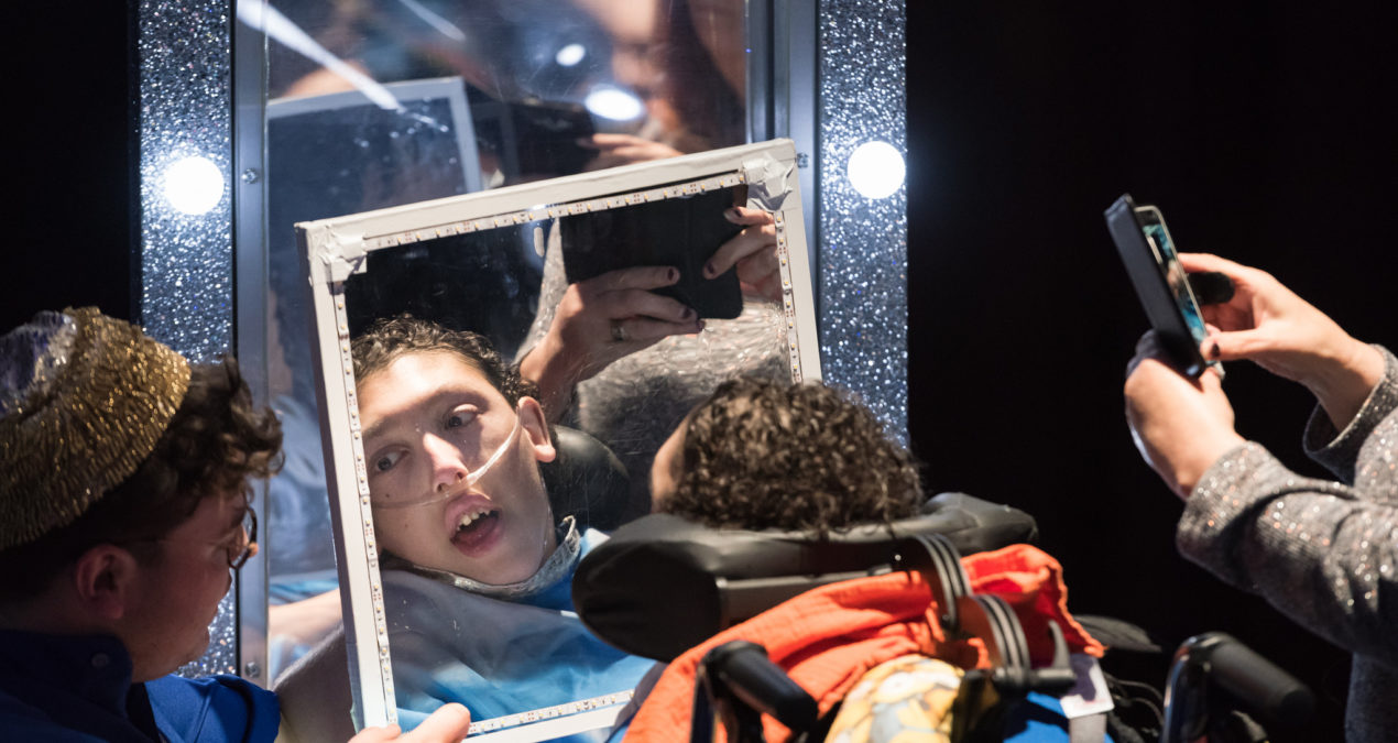 Oily Cart Returns to Warwick Arts Centre with Mirror Mirror